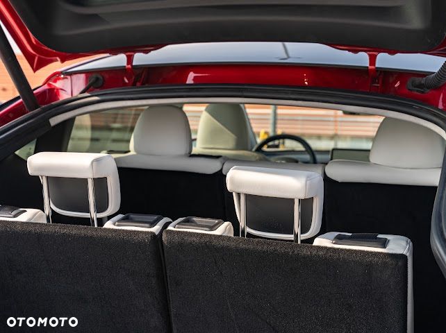 Tesla Y Model Long Range Dual Motor AWD - 37