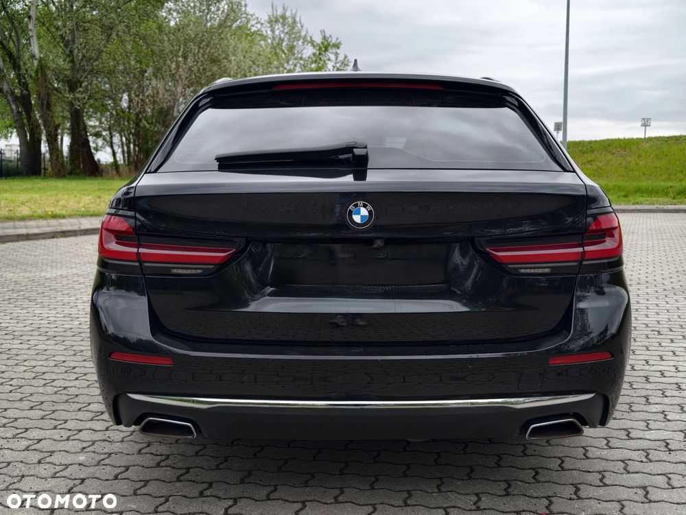 BMW Seria 5 540d xDrive Luxury Line - 22