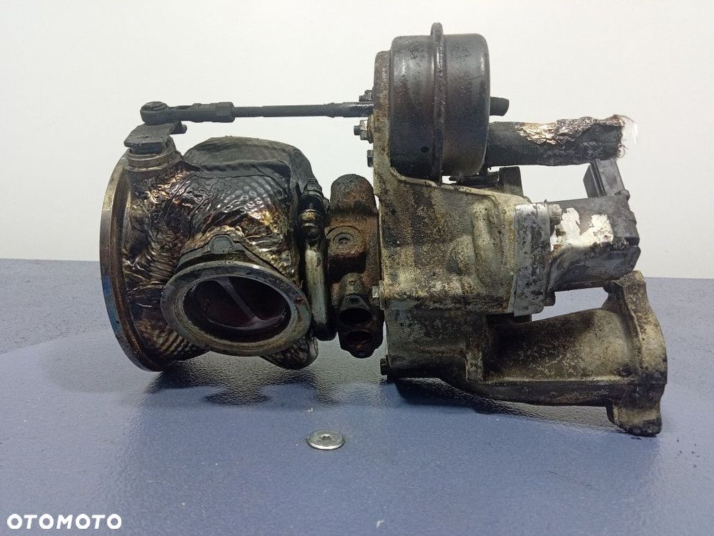 AUDI RSQ8 4M8 URUS 4.0 TFSI TURBOSPRĘŻARKA 0P2145654C - 10