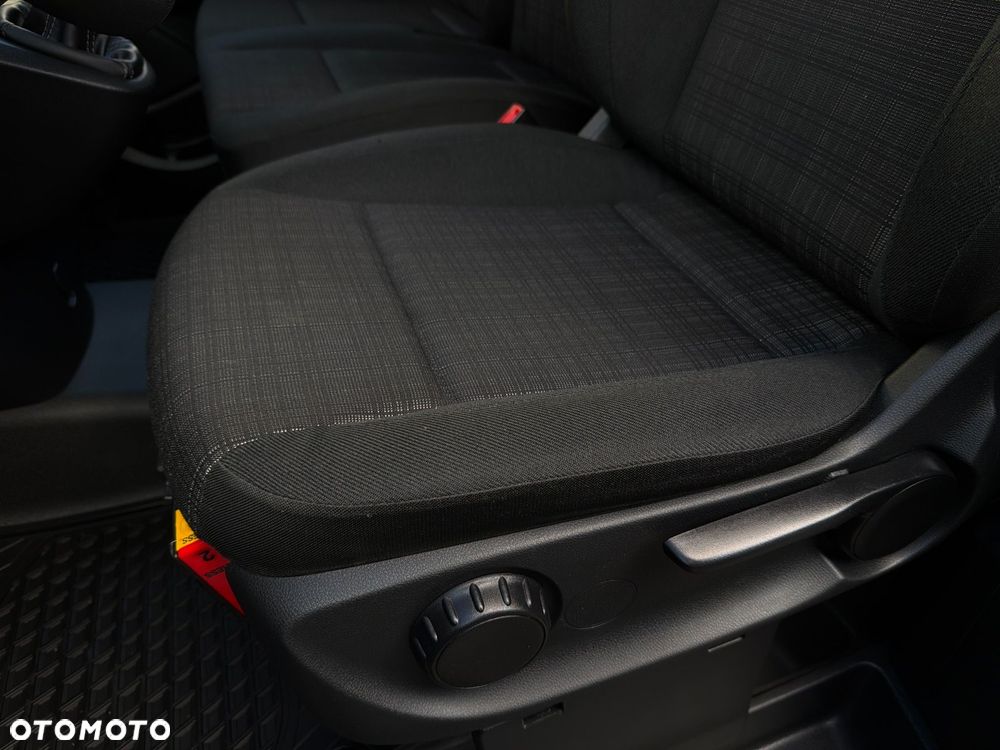 Mercedes-Benz VITO 114 CDI / EXTRA LONG / ORUROWANY / HAK / WYBITA PAKA / BARDZO MAŁY PRZEBIEG / Salon Polska / Jak Fabrycznie NOWY / NIESPOTYKANE JEDYNE TAKIE !! - 28