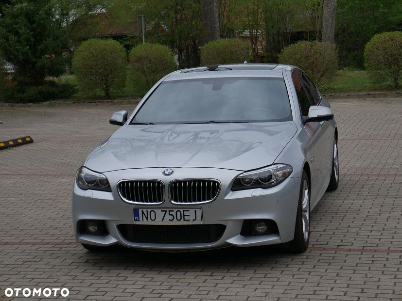 BMW Seria 5 528i xDrive Sport-Aut Luxury Line - 2