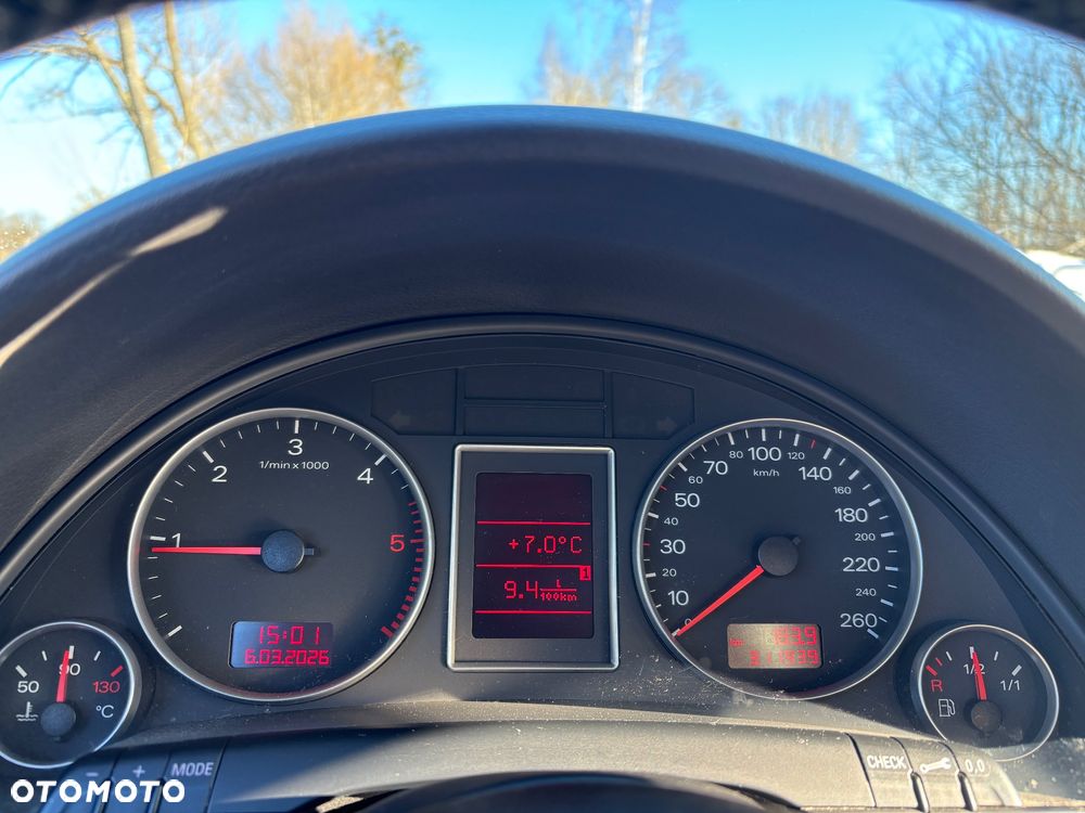 Audi A4 Avant 1.9 TDI - 12