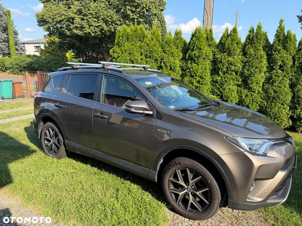 Toyota RAV4 - 2