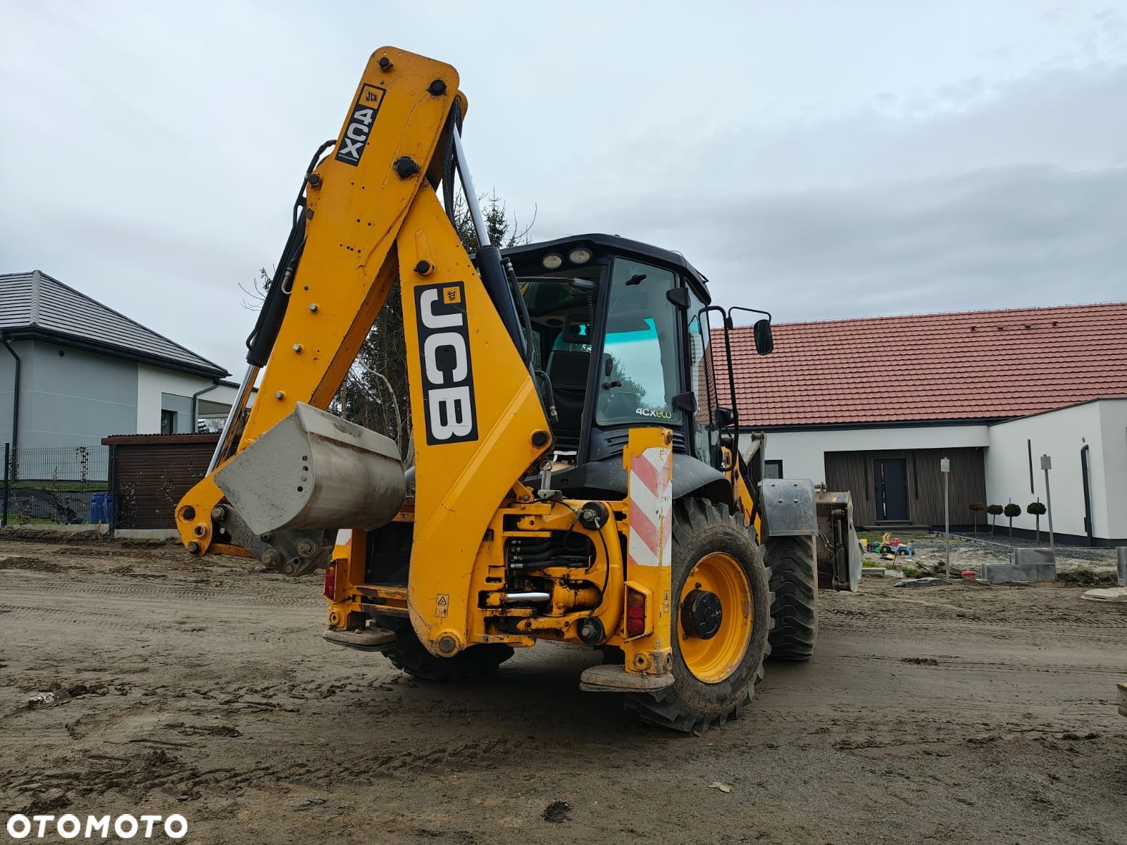 JCB 4CX - 4