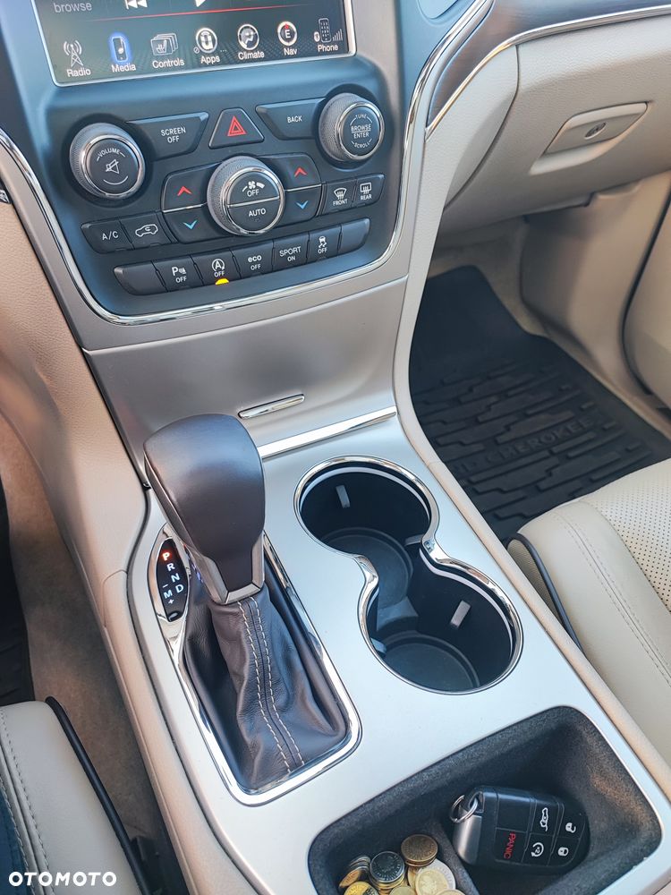 Jeep Grand Cherokee 3.6 V6 Overland - 19