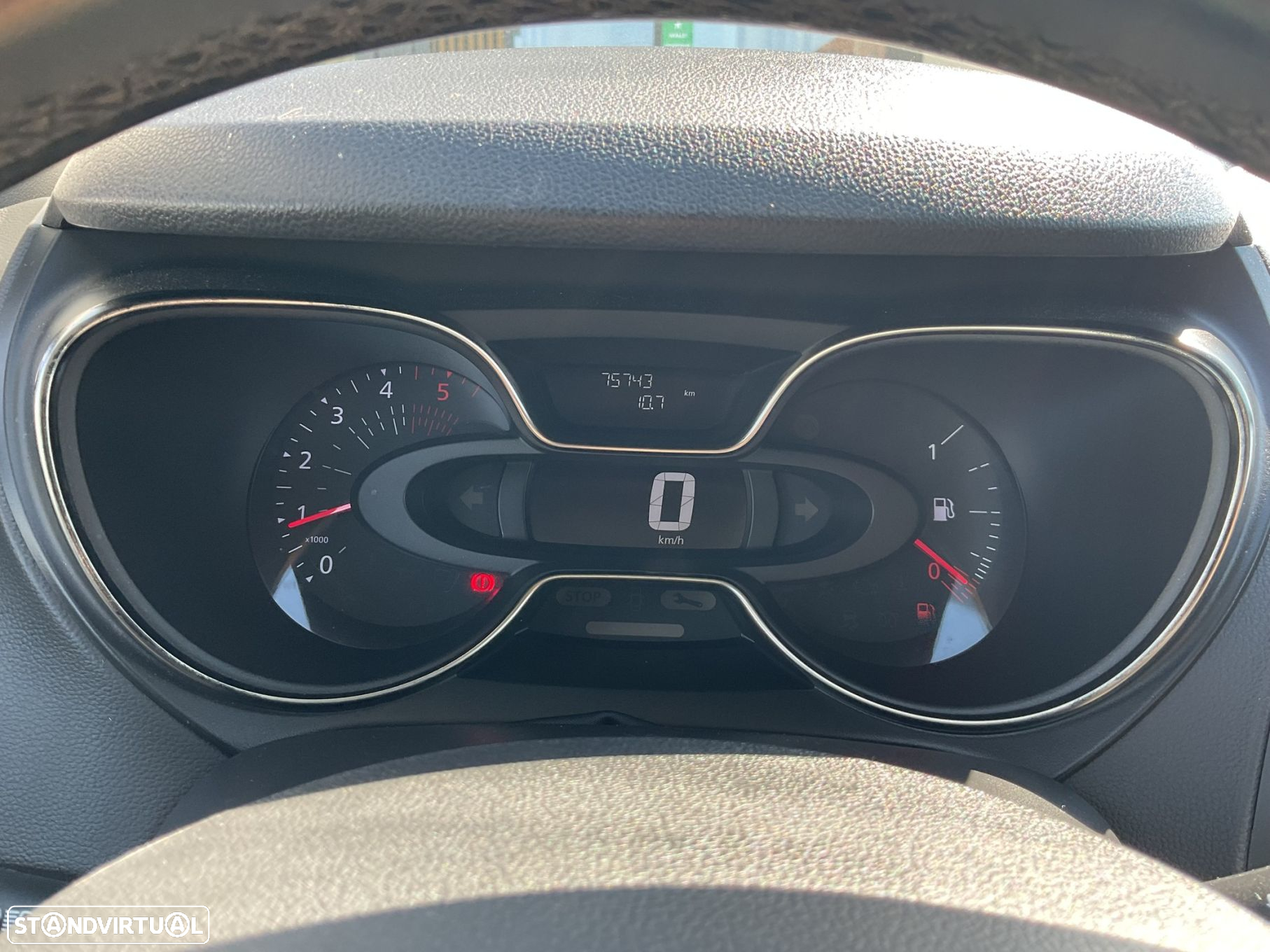 Renault Captur 1.5 dCi Exclusive - 23