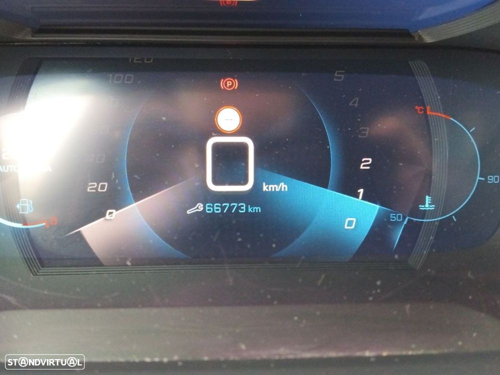 Peugeot 2008 1.2 PureTech GT Line - 9