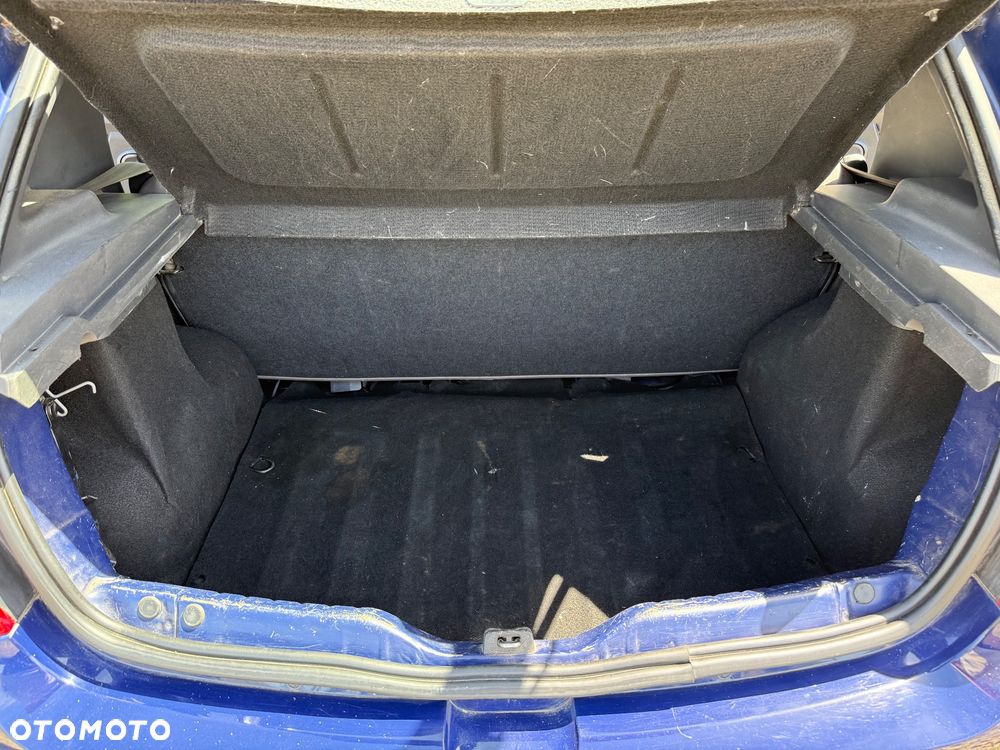 Dacia Sandero 1.4 MPI - 16