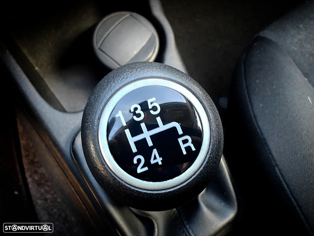 Fiat Punto 1.2 Lounge Start&Stop - 9