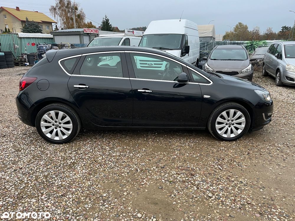 Opel Astra 1.4 Turbo Cosmo - 35