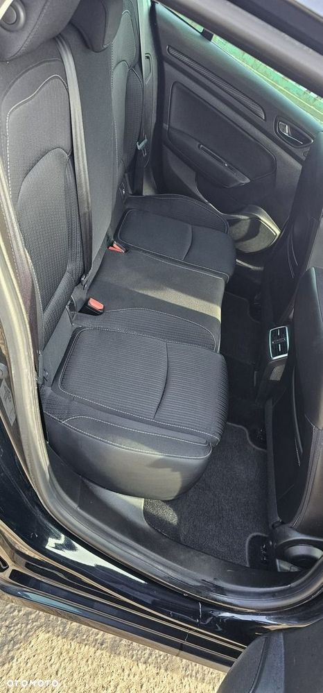 Renault Megane - 25