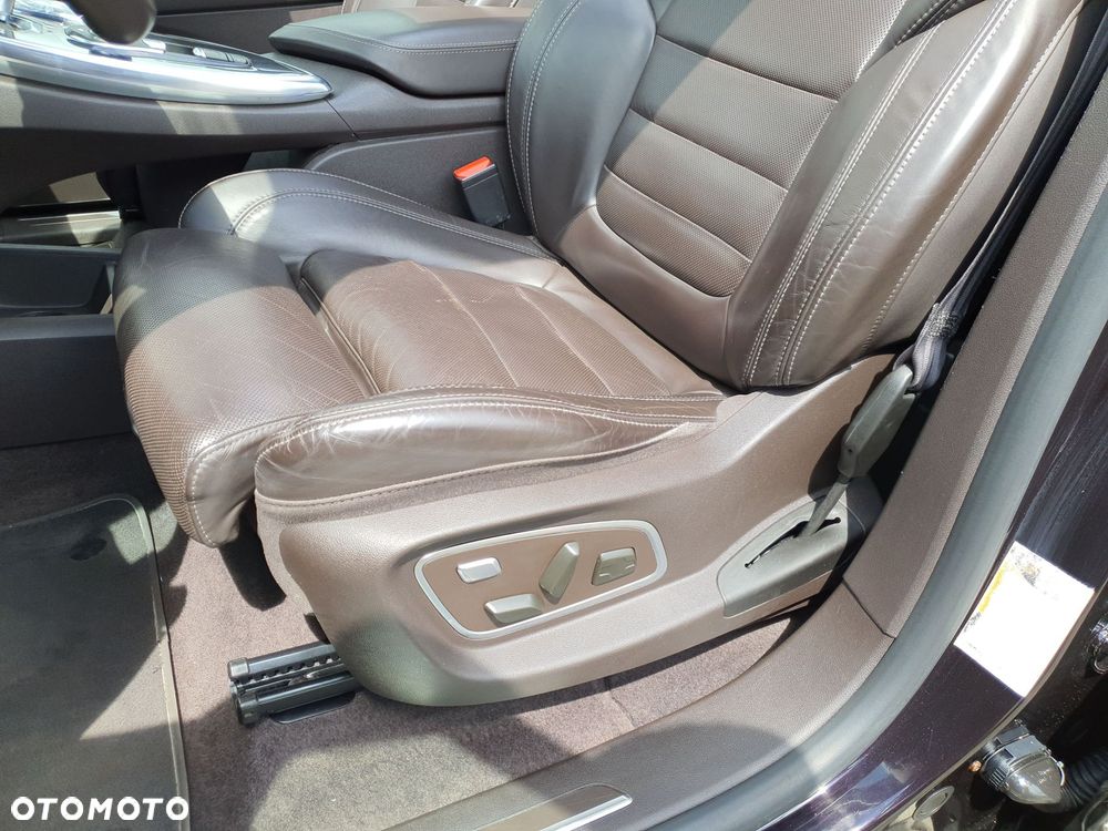 Renault Espace 1.6 dCi Energy Initiale Paris EDC - 11