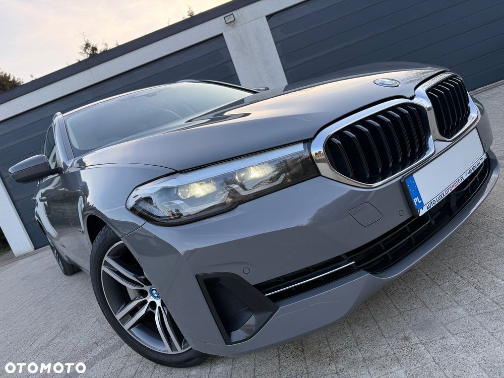 BMW Seria 5 530e M Sport sport - 21