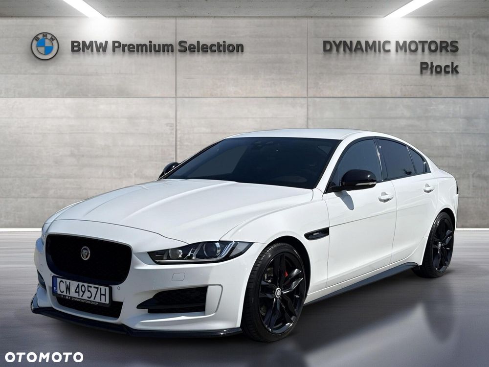 Jaguar XE - 2