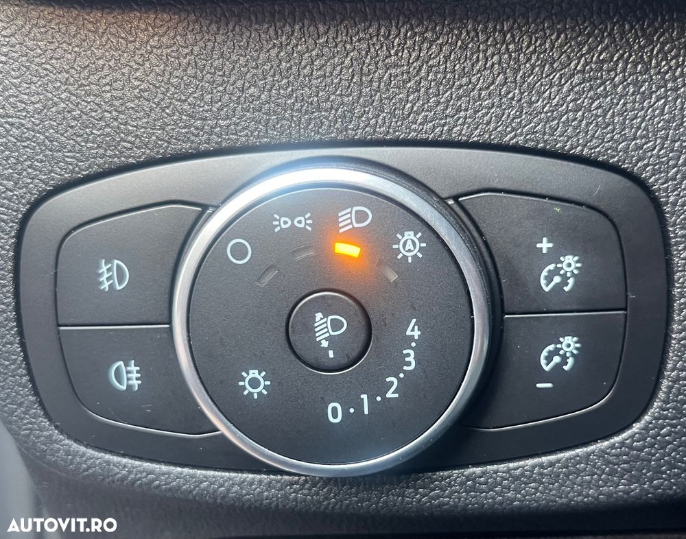 Ford Focus 1.5 EcoBlue Trend - 18