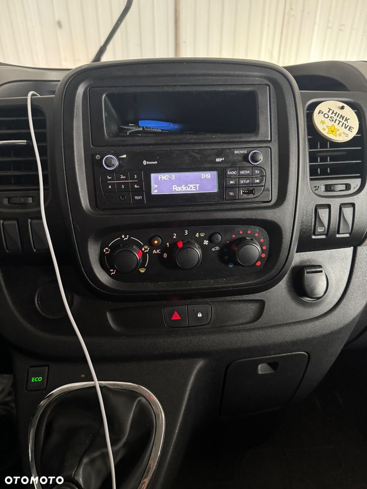 Renault Trafic - 17