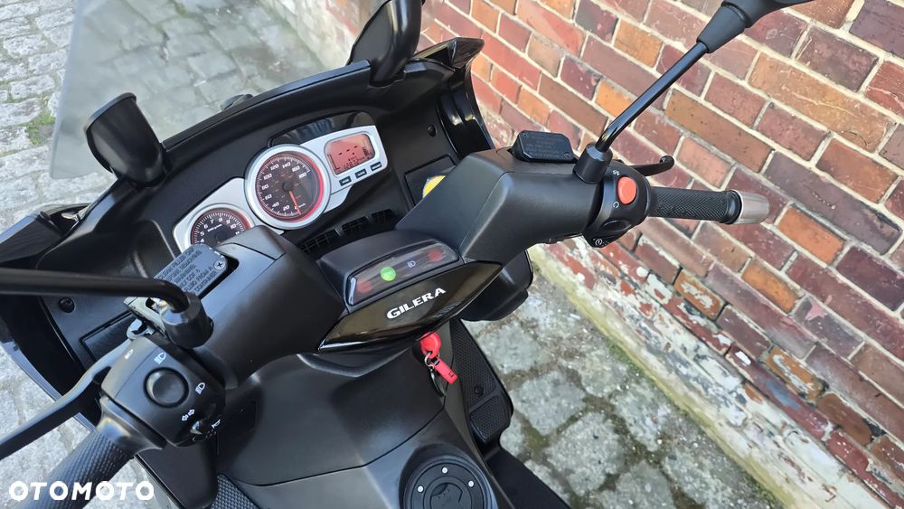 Gilera 125 R - 14