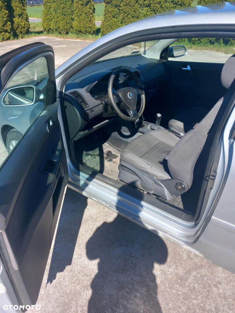 Volkswagen Polo 1.4 TDI Comfortline - 13