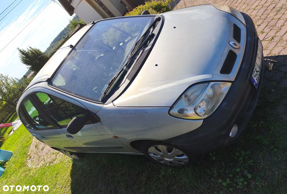 Renault Scenic Megane 1.4 RN 16V - 4