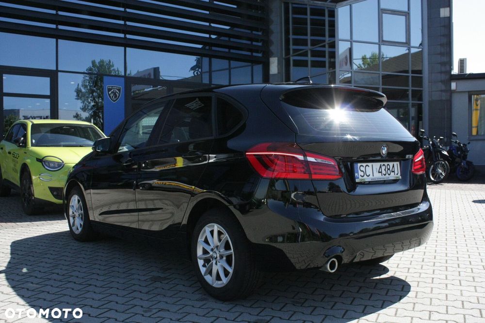 BMW Seria 2 218i GPF - 8