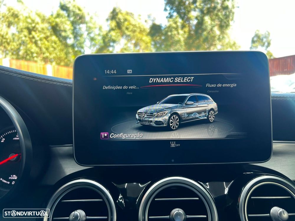 Mercedes-Benz C 300 BlueTEC Hybrid AMG Line - 29