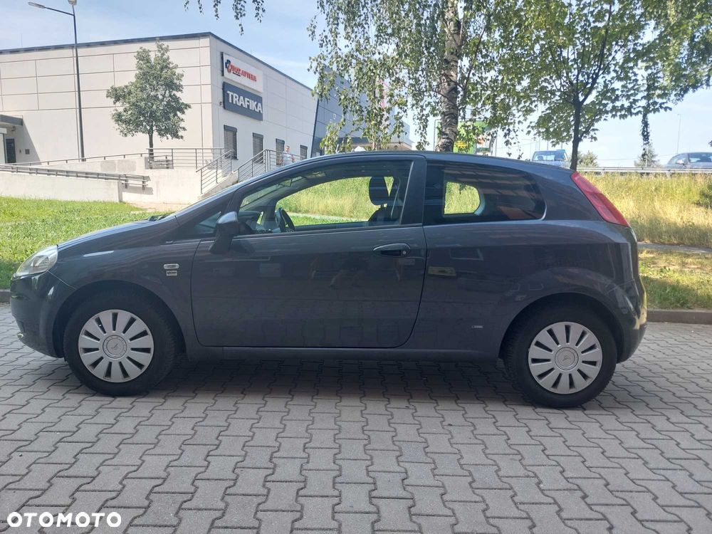 Fiat Grande Punto - 4