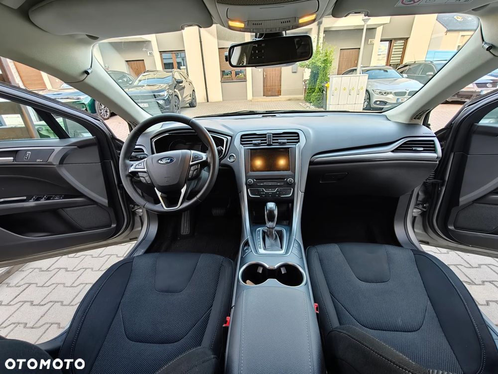 Ford Mondeo 2.0 TDCi Titanium PowerShift - 12