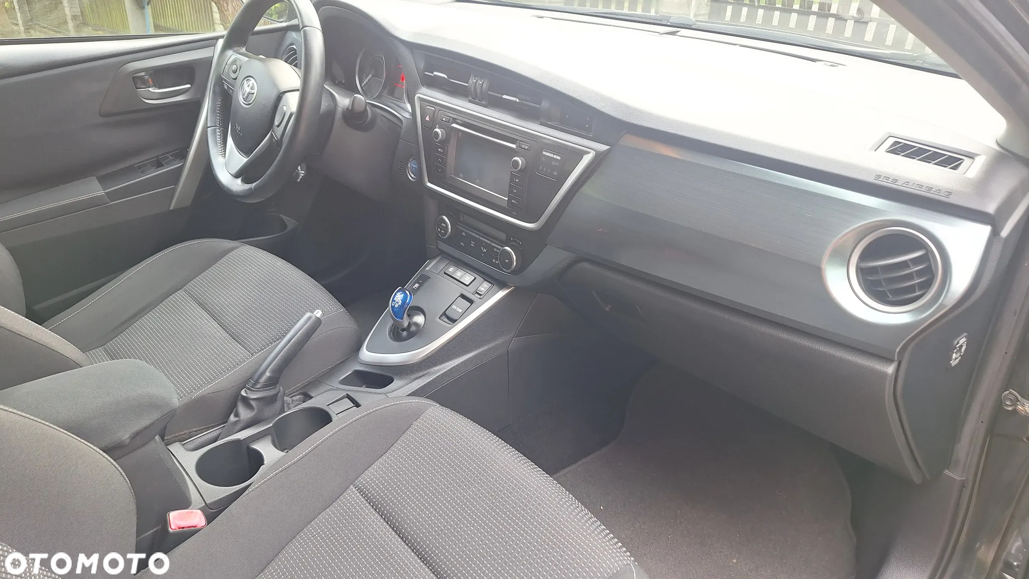 Toyota Auris 1.8 VVT-i Hybrid Automatik Edition - 17