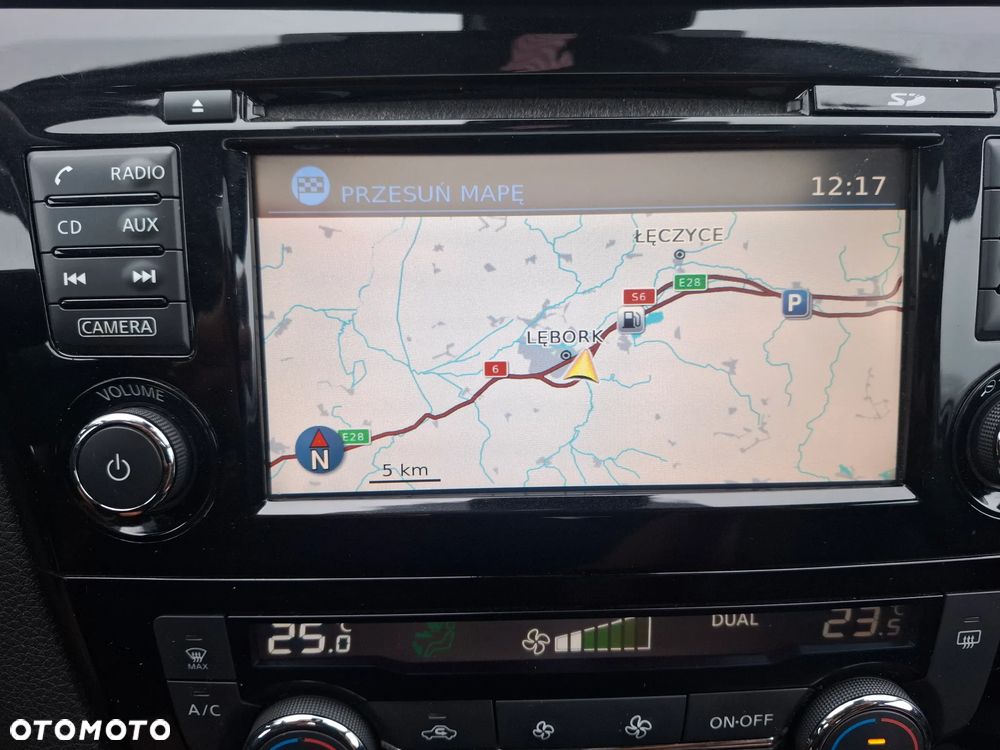 Nissan Qashqai - 25