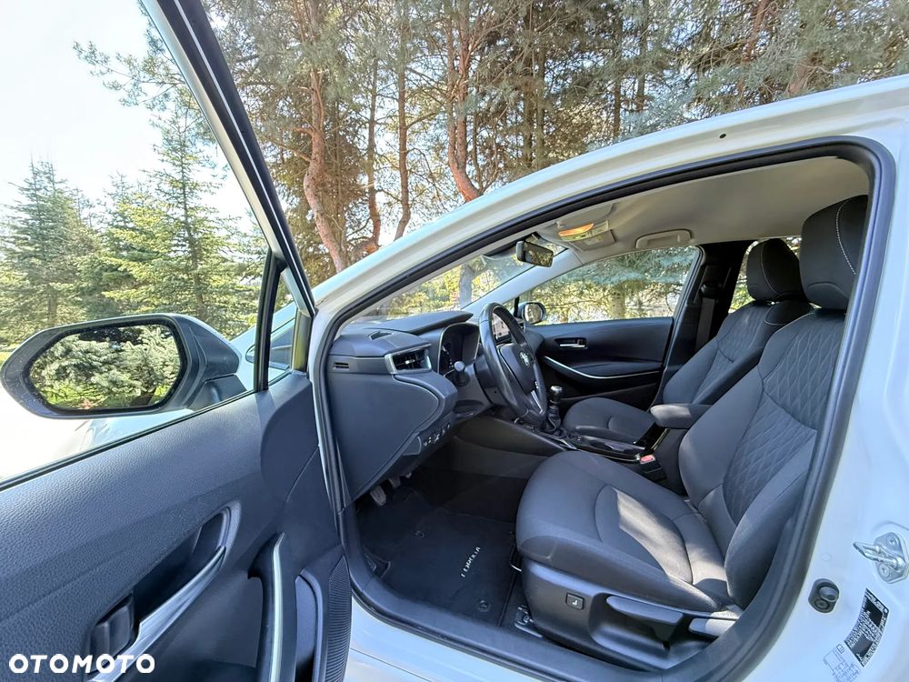 Toyota Corolla 1.5 Comfort - 13