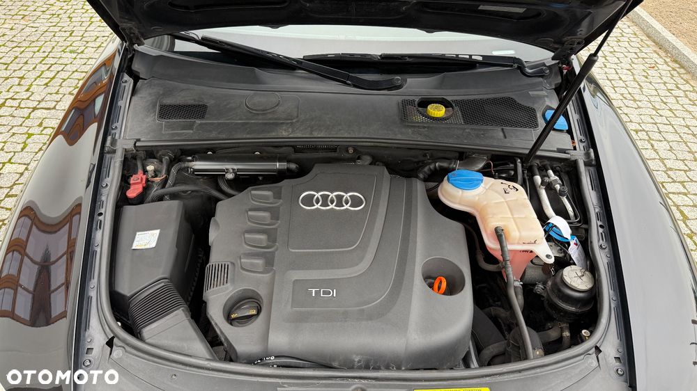 Audi A6 Avant 2.0 TDI DPF - 16