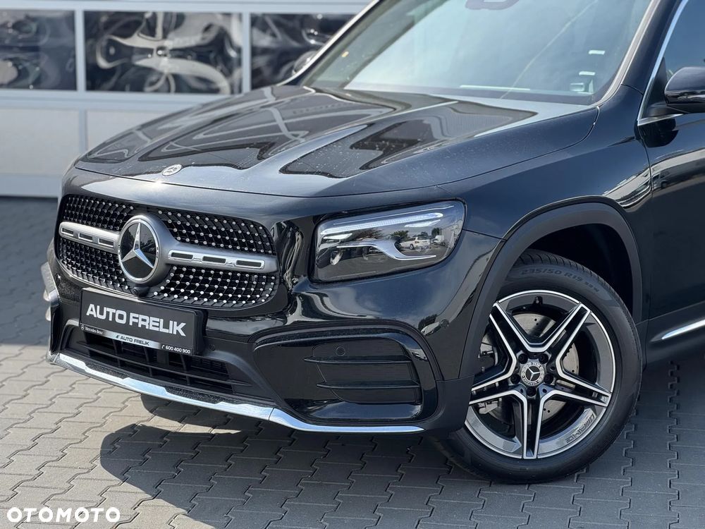 Mercedes-Benz GLB 200 AMG Line 7G-DCT - 3