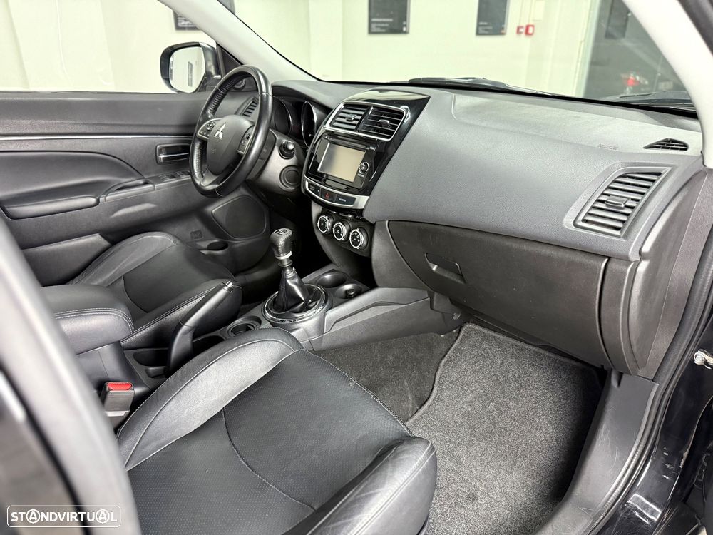 Mitsubishi ASX 1.8 DI-D Intense - 24