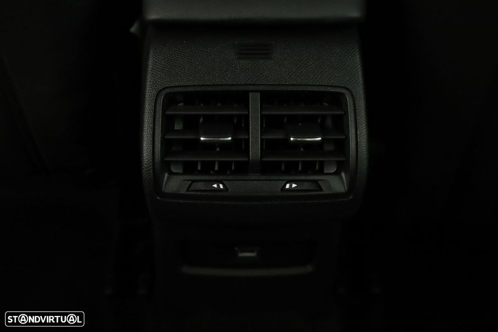 Citroën C4 1.2 PureTech Plus EAT8 - 22