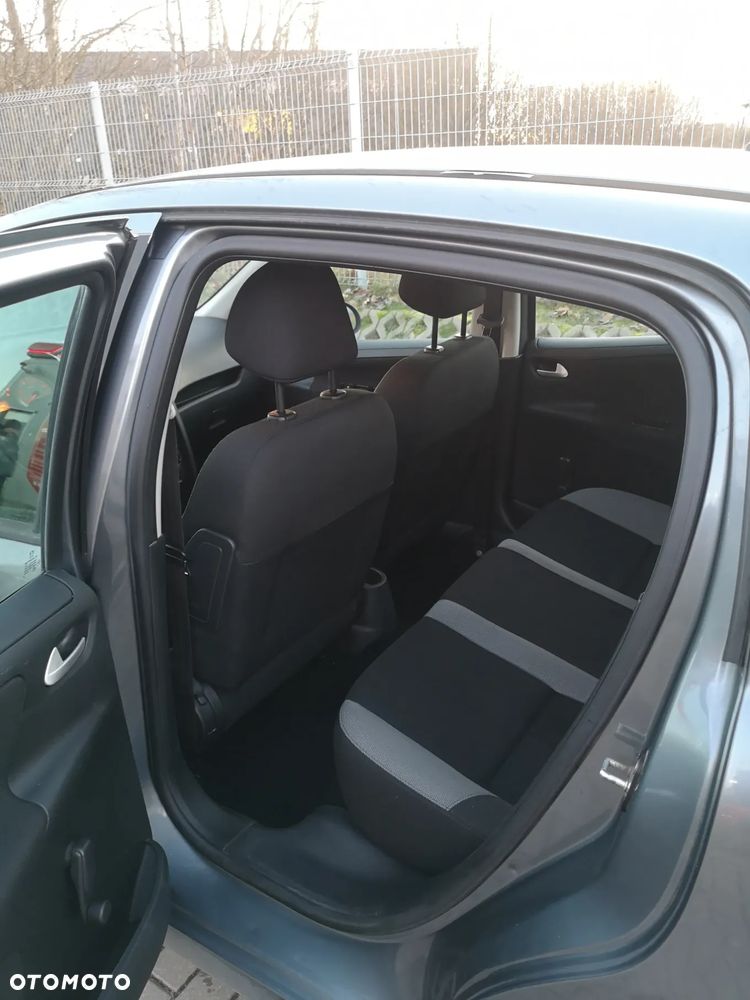 Peugeot 207 1.4 Presence - 10