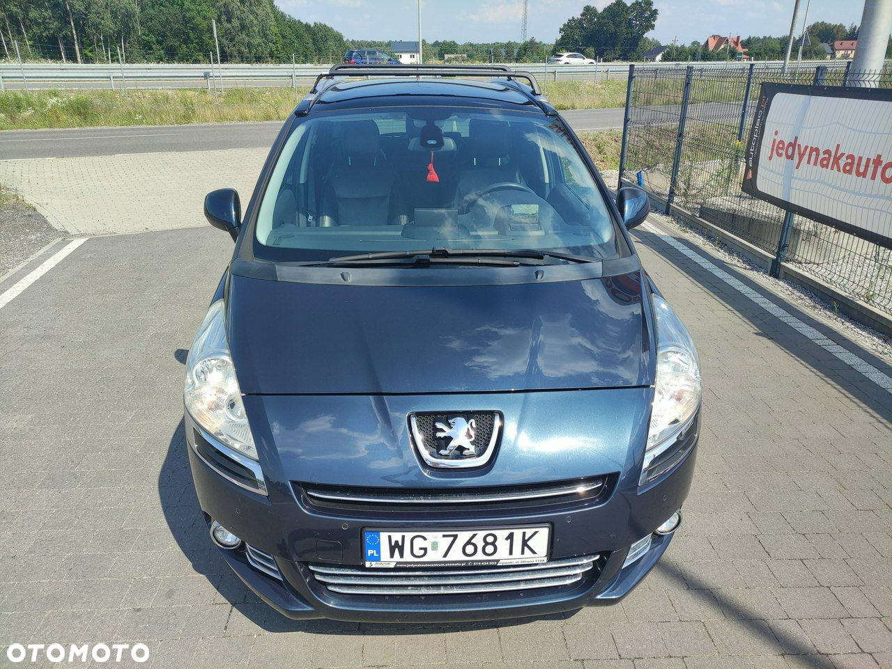 Peugeot 5008 - 4