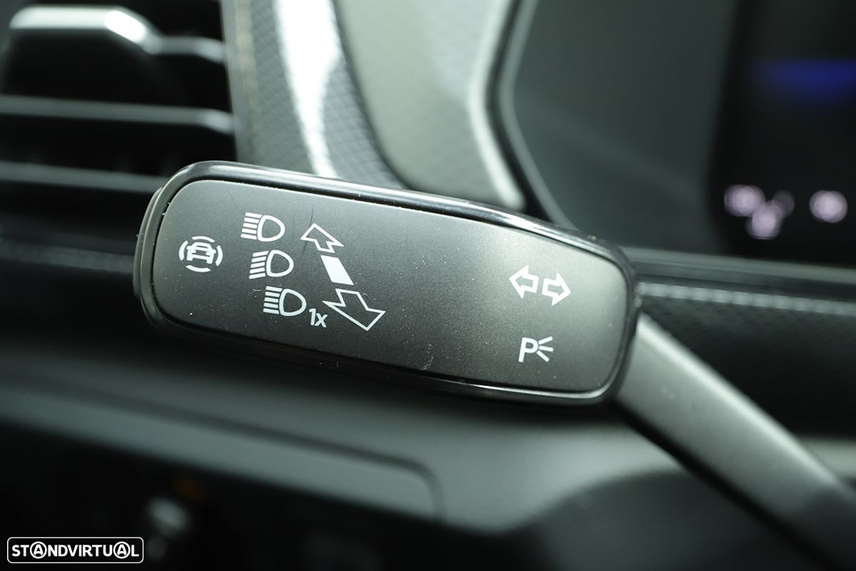 VW T-Cross 1.0 TSI Urban - 16