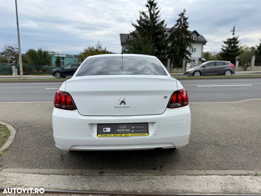 Peugeot 301 1.5 BlueHDI FAP Allure - 14