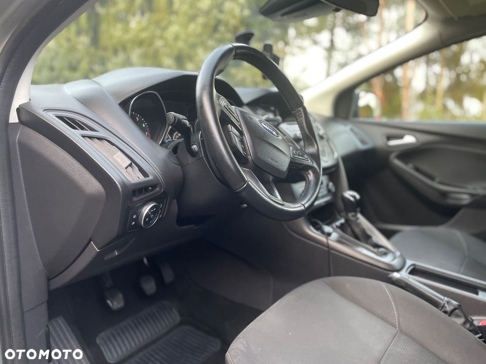 Ford Focus 1.6 Trend - 11