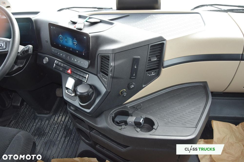 Mercedes-Benz Actros 5 1845 BigSpace LED lights - 12