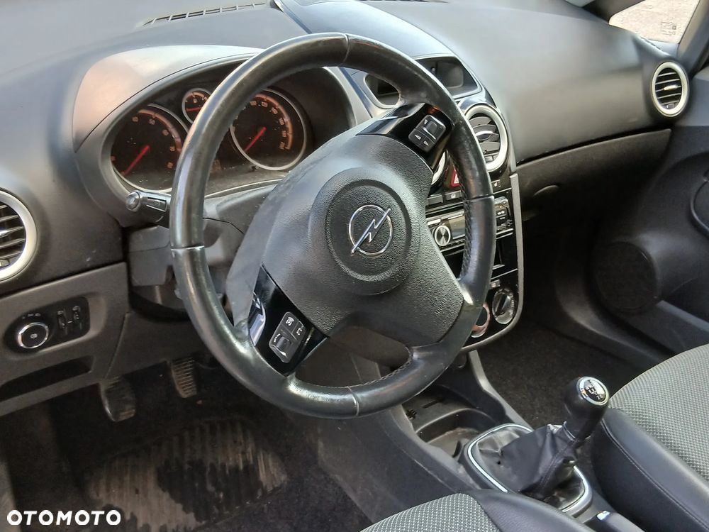Opel Corsa 1.4 16V Innovation 110 Jahre - 18