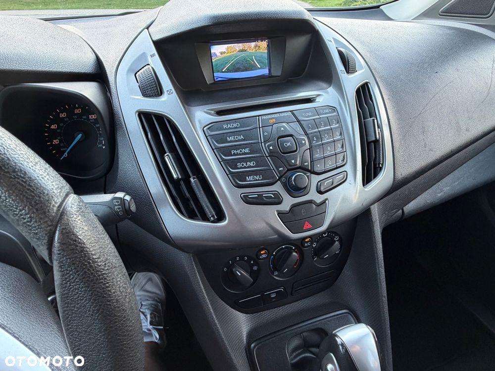 Ford Transit Connect - 15