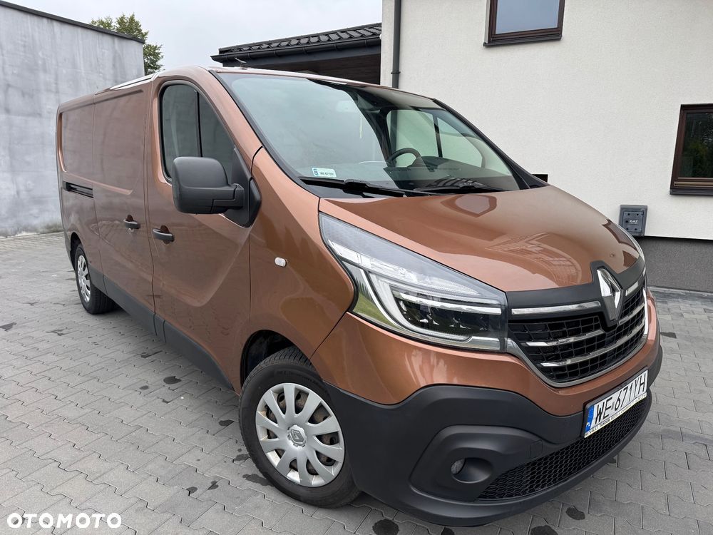 Renault Trafic - 8