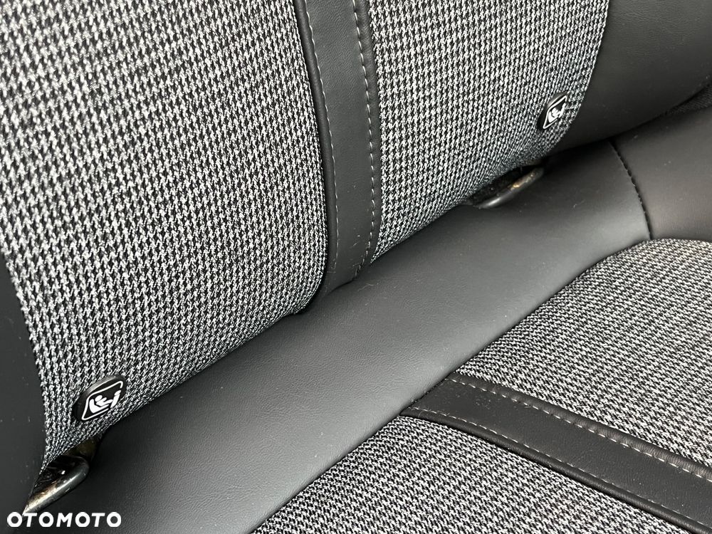 Peugeot 3008 BlueHDi 180 Stop & Start EAT8 Allure - 29