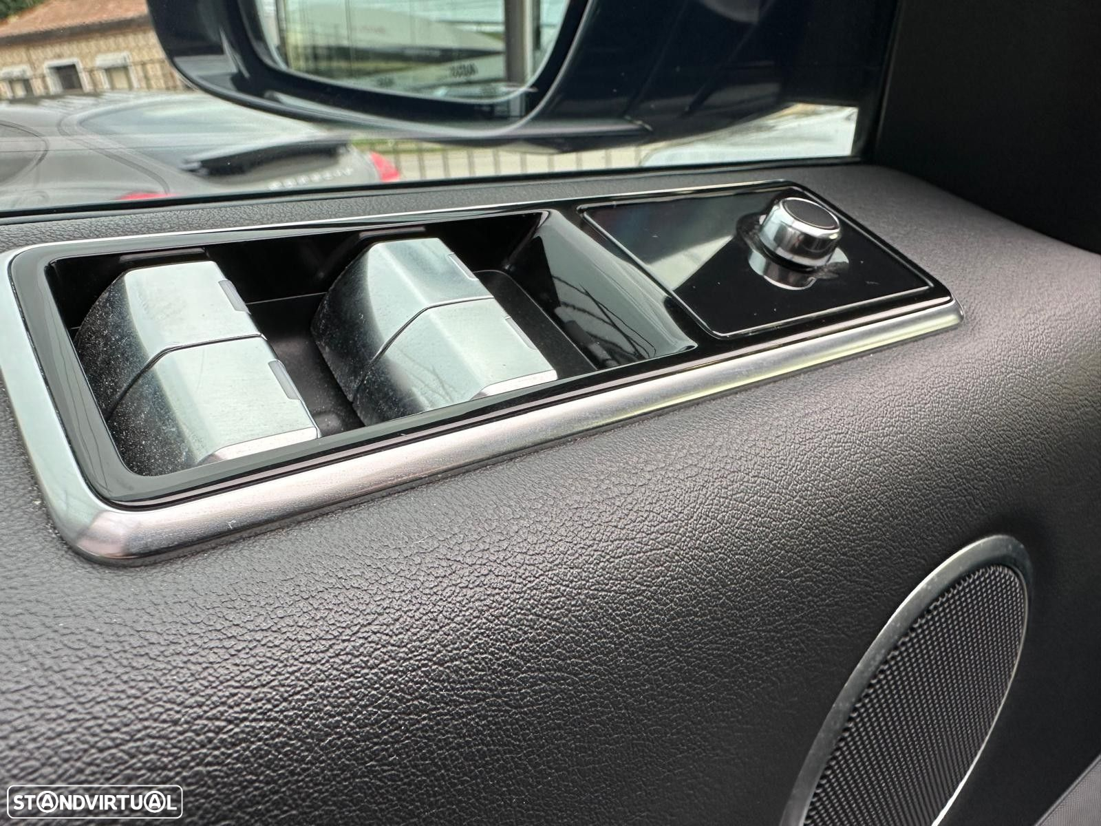 Land Rover Range Rover Sport 2.0 SD4 HSE - 39