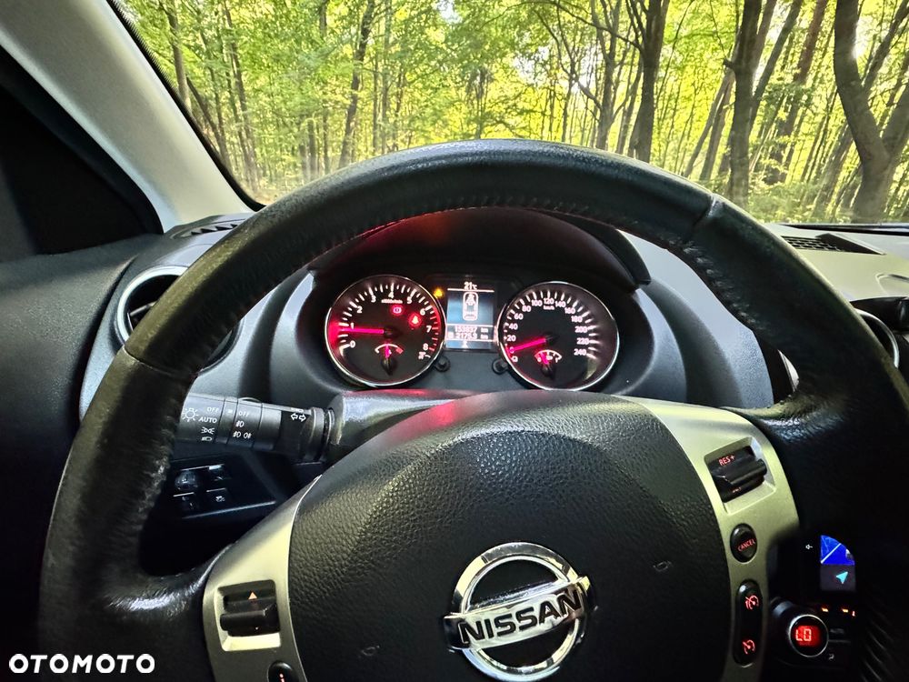 Nissan Qashqai 2.0 4x4 Tekna - 23