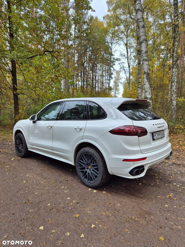 Porsche Cayenne - 8