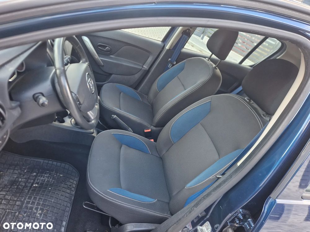 Dacia Sandero - 8