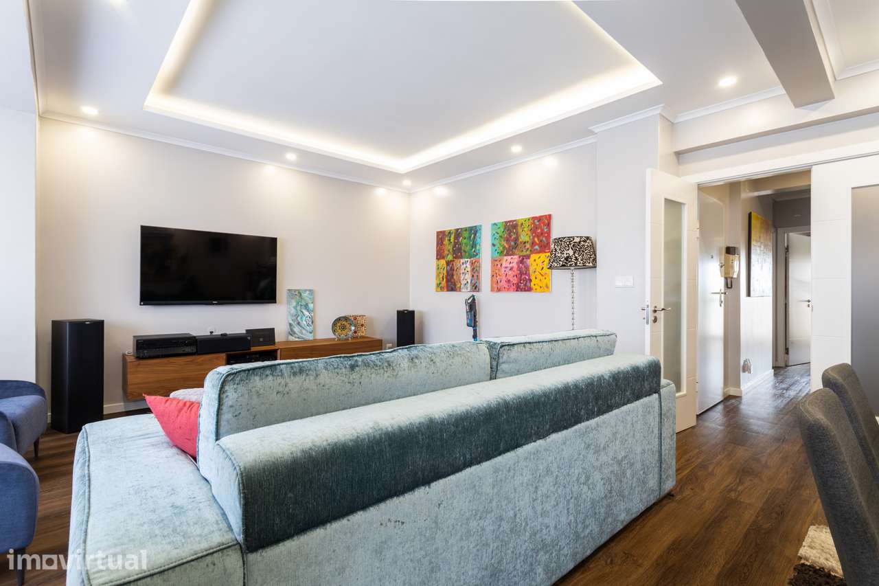 T4 Convertido em T3 Totalmente Remodelado | 135 m² | Oeiras - Grande imagem: 5/37