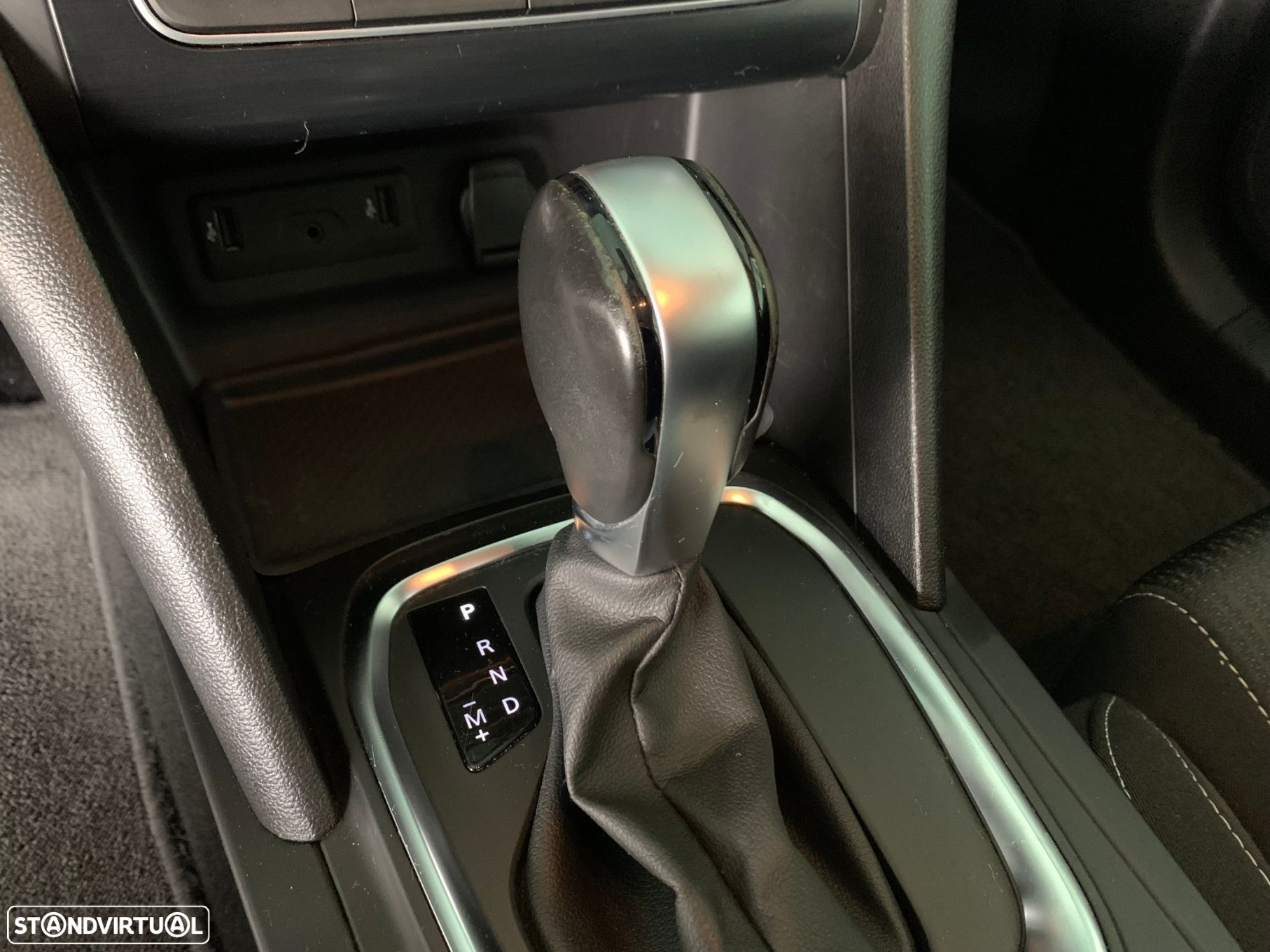 Renault Mégane Sport Tourer 1.5 Blue dCi Limited EDC - 16